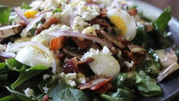 Bacon and Blue Cheese Spinach Salad Delight