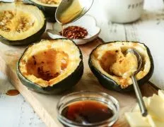 Baked Acorn Squash With Spicy Maple Syrup