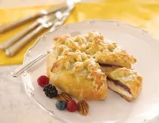 Baked Brie With Mixed Berries: A Triple Delight Recipe