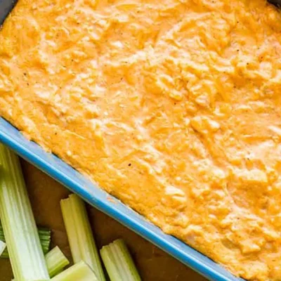 Baked Buffalo Chicken Dip