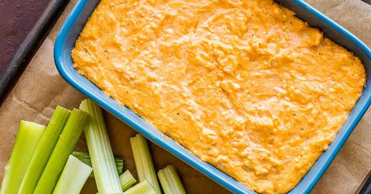 Baked Buffalo Chicken Dip