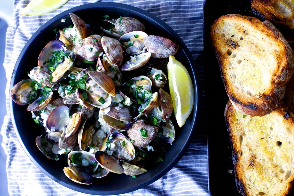 Baked Clams In Spicy Butter Sauce Les