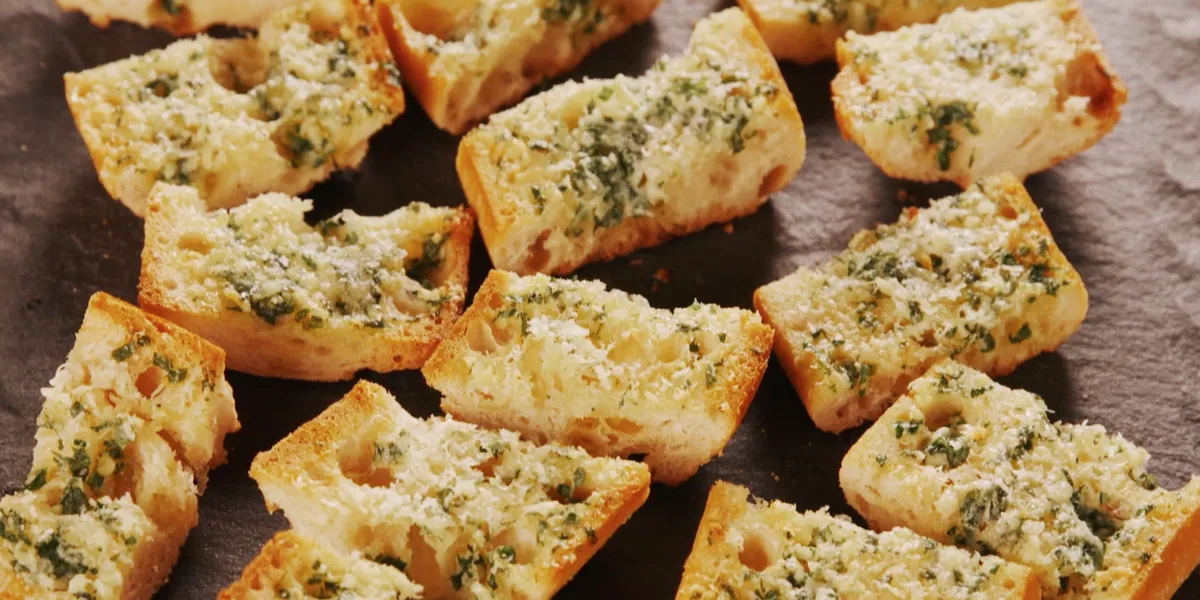 Baked Garlic With French Bread