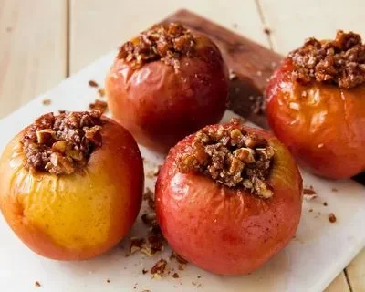 Baked Stuffed Apples With Cinnamon