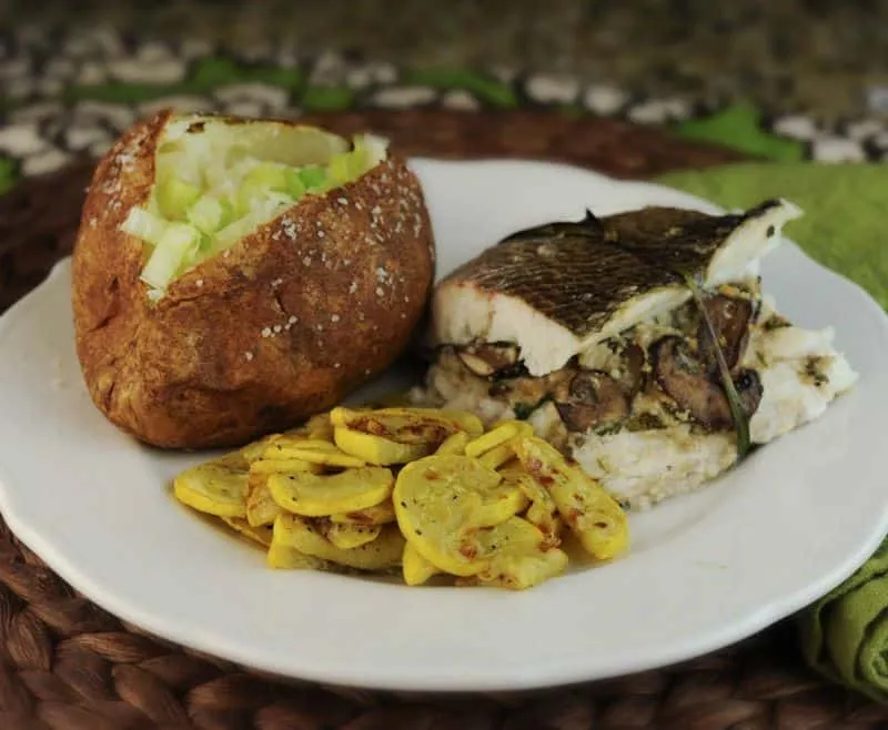 Baked Trout With Garlic & Mushrooms