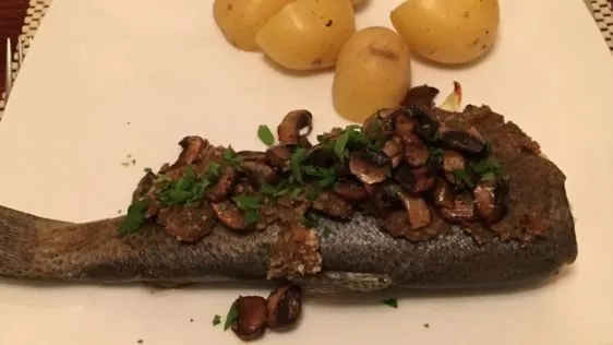 Baked Trout With Garlic & Mushrooms