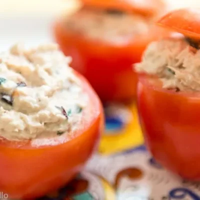 Baked Tuna Filled Tomatoes