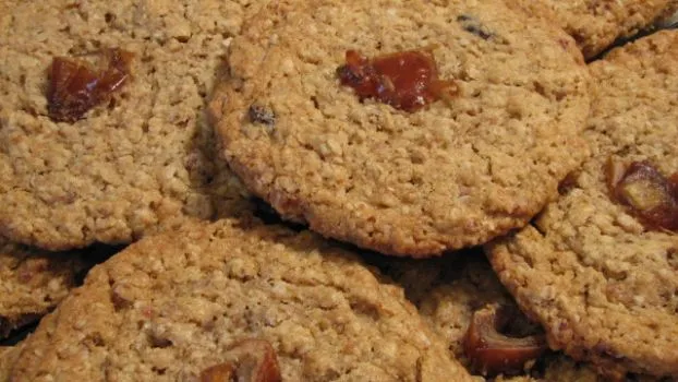 Bakery-Style Breakfast Cookies