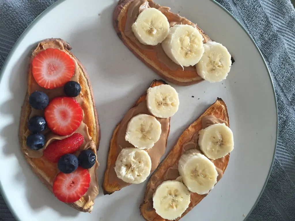 Banana And Peanut Butter Toast