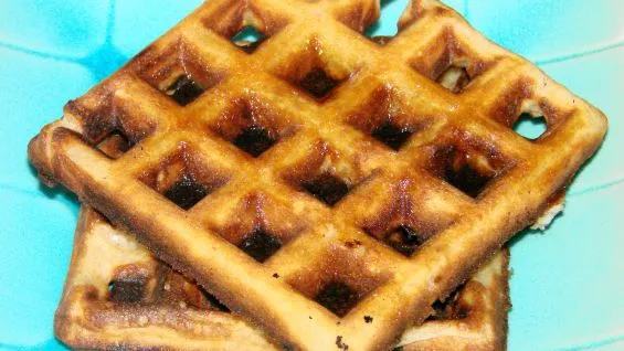 Banana- Cinnamon Waffles