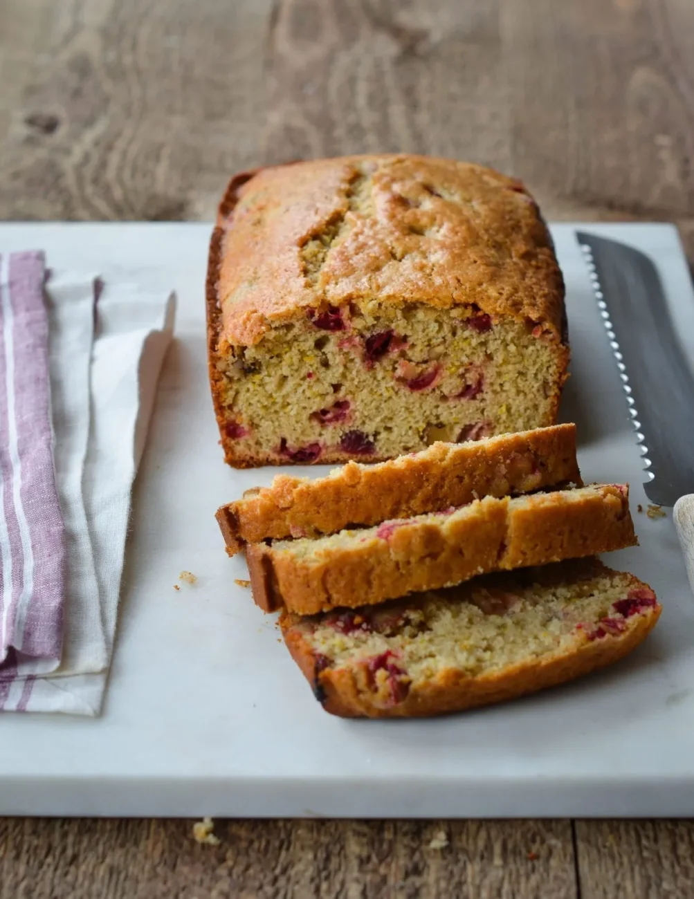 Banana Nut Buttermilk Cake