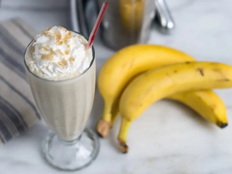 Bananas Foster Smoothie Alcoholic