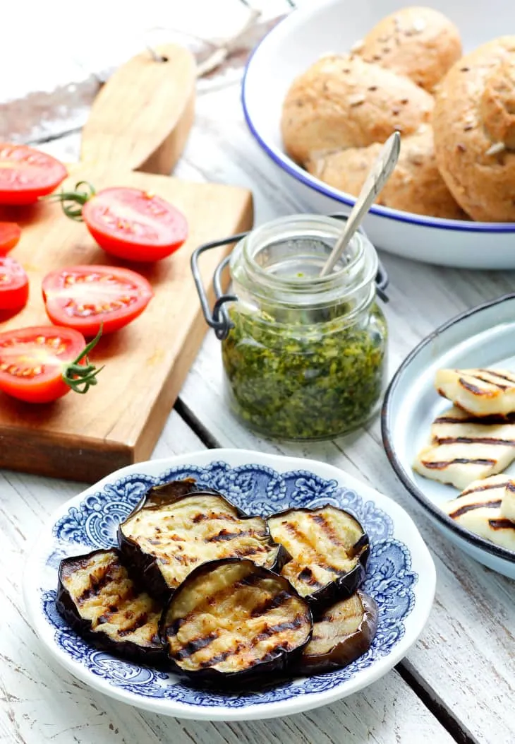 Barbecued Olive And Pesto Burgers