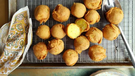 Batata Vada Potato Balls In A Gram Flour