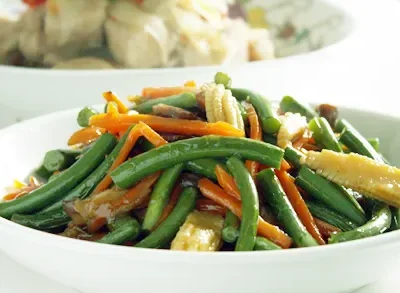 Beef &Amp; Garlic Scapes Stir Fry