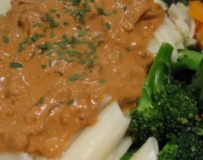 Beef Stroganoff With Tomato Sauce