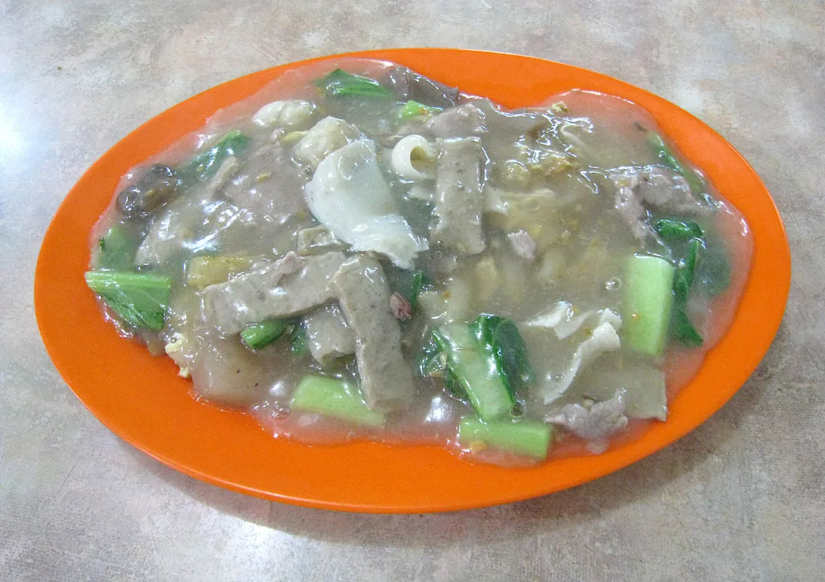 Beef With Rice Noodles Kway Teow