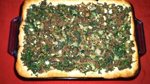 Beef and Spinach Biscuit Casserole Recipe