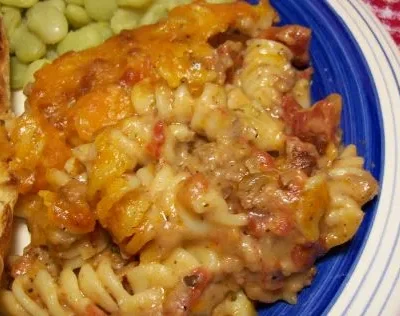 Beefy Macaroni And Cheese Bake