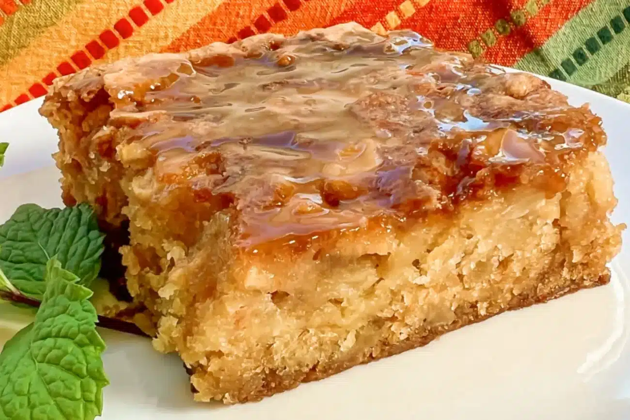 Best Apple Cake Recipe: Moist, Caramel-Flavored Delight