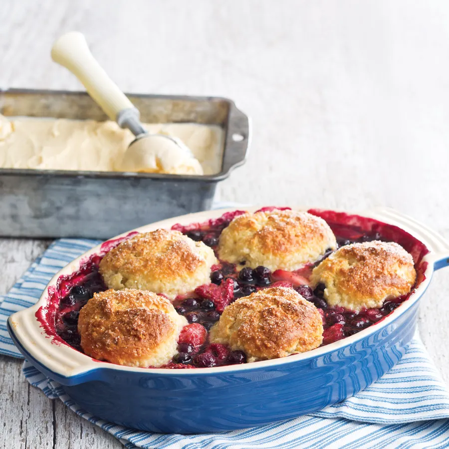 Best In The West Berry Cobbler