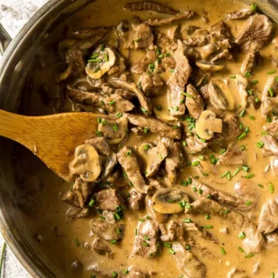 Betty Crockers Beef Stroganoff