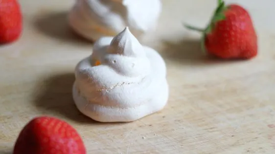 Bettys Easy Meringue Cookies 2