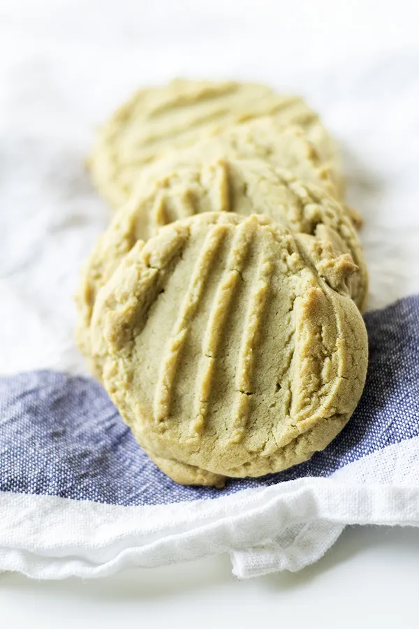 Big Grandmas Best Peanut Butter Cookies