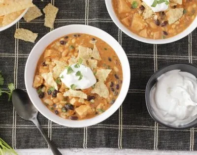 Black And White Bean Chicken Chili