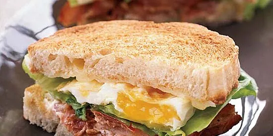 Blet Bacon, Lettuce, Egg And Tomato