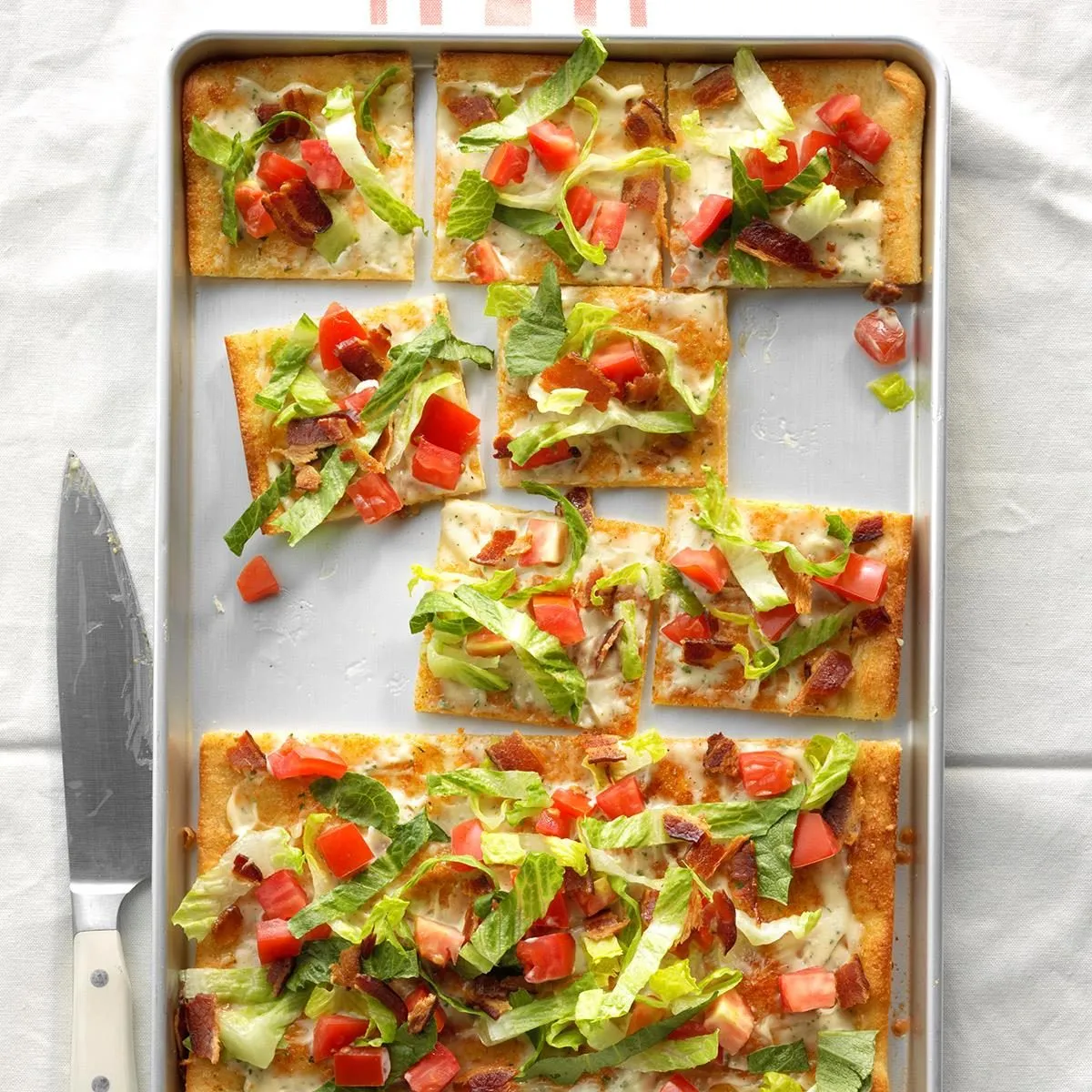 Blt Bacon, Lettuce & Tomato Pizza