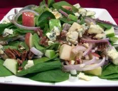 Blue Cheese Spinach Salad Delight