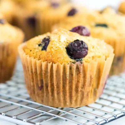 Blueberry And Banana Muffins Light