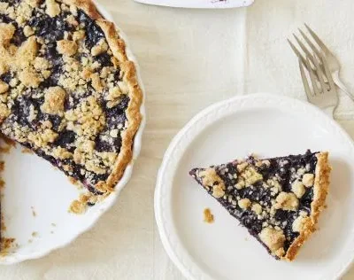 Blueberry Crumb Pie