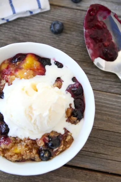 Blueberry Peach Crisp