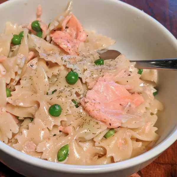 Bow Tie Pasta With Smoked Salmon Farfalle