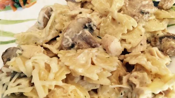 Bow Ties With Chicken And Asiago Cheese