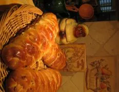 Braided Spinach and Pecan Bread Recipe: A Twist on Homemade Loaves