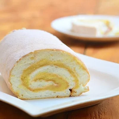 Brazo De Mercedes Creme Filled Log