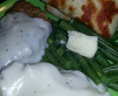 Breaded Fried Cube Steak And Milk Gravy