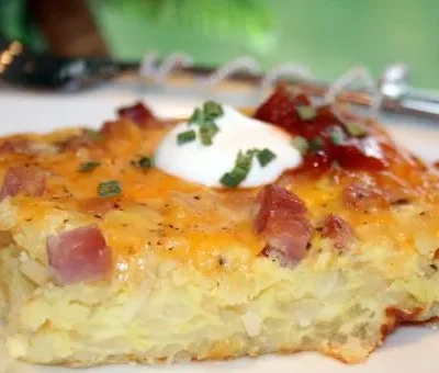 Breakfast Hash Brown Quiche