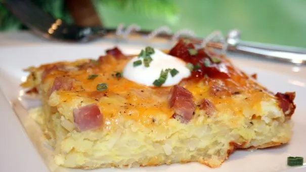 Breakfast Hash Brown Quiche