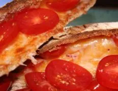 Breakfast Tomato/Cheese Pita