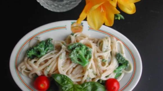 Broccoli Alfredo Pasta