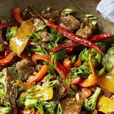 Broccoli Beef With Red Bell Peppers And