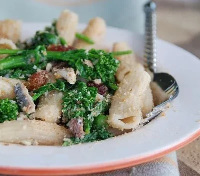 Broccoli Rabe And Olives With Lemon