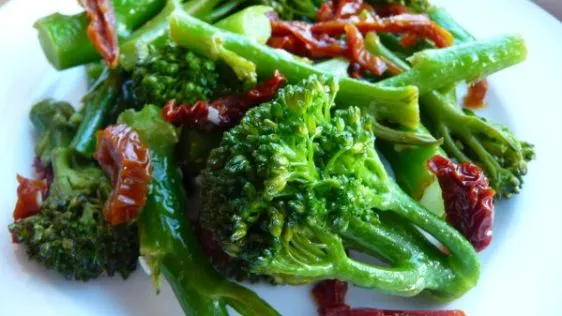 Broccoli Rabe With Sun-Dried Tomatoes