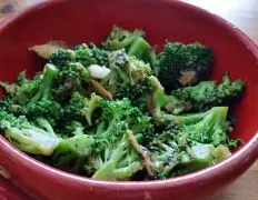 Broccoli With Lemon-Garlic Crumbs