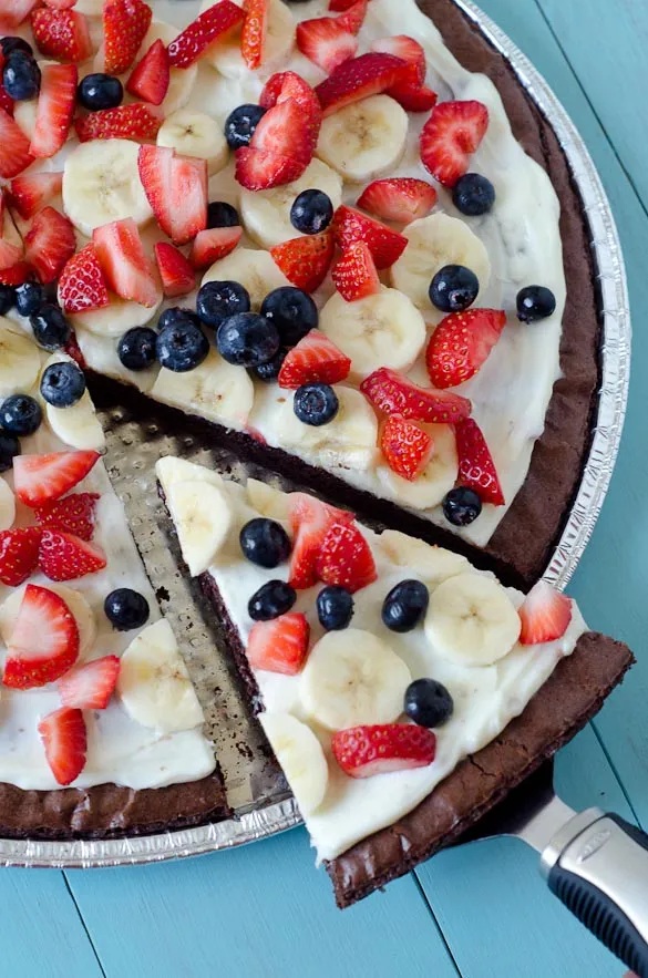 Brownie Fruit Pizza