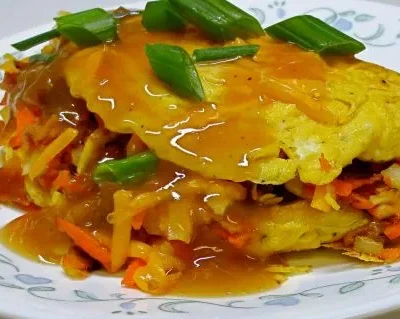 Cabbage Omelette With Sauce